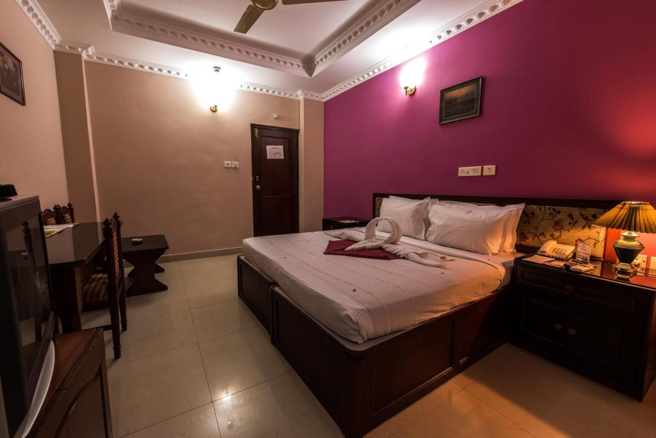 Kallada Hotels And Resorts Thrissur Εξωτερικό φωτογραφία