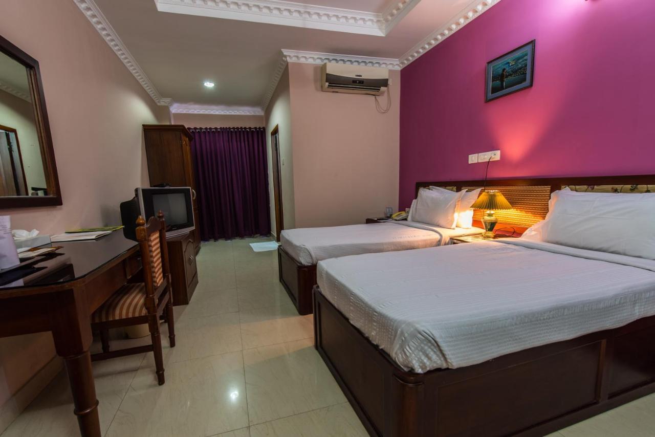 Kallada Hotels And Resorts Thrissur Εξωτερικό φωτογραφία